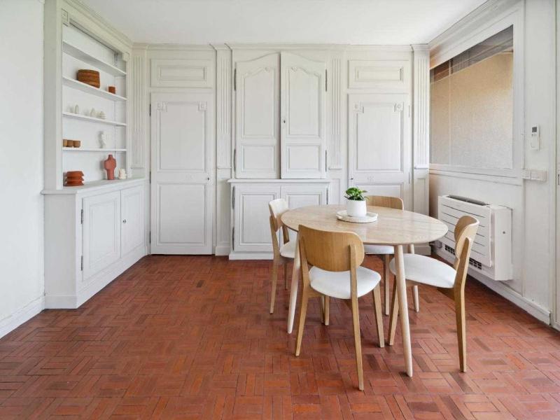 Apt 2BR 4P - Balcony & 5min to Beach Saint-Tropez - image 27