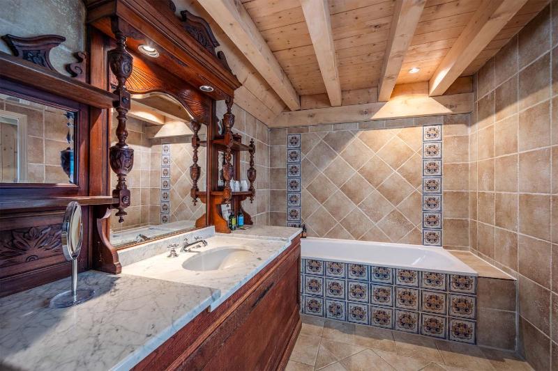 Suite image 2