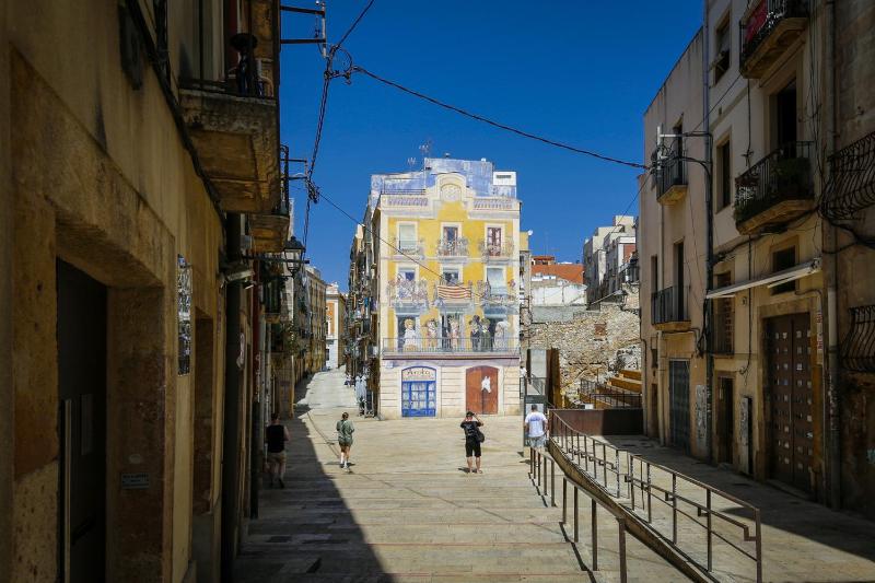 ROYAL TARRACO HomeStay by Turismar - image 9