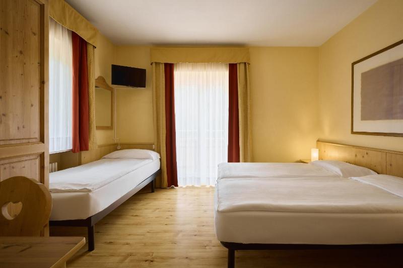 Triple Room image 1