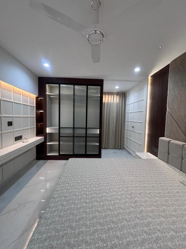 Woodlands Apartment 501-Fully Furnished Luxury Apt - image 15