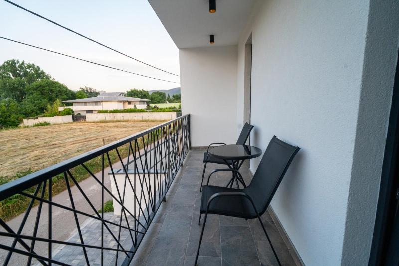 Luxe Waters Retreat - image 6