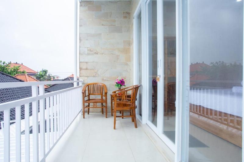 Full Moon Home Stay - image 11