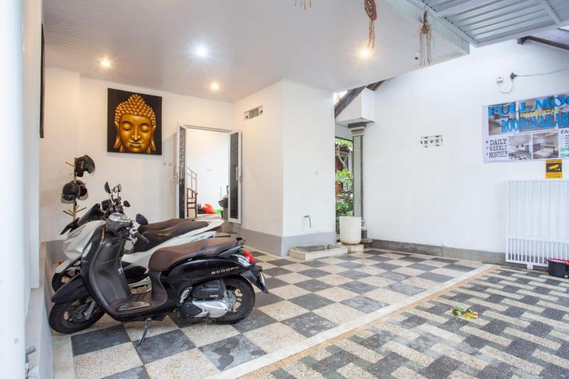 Full Moon Home Stay - image 19