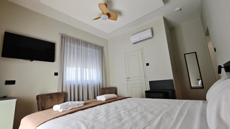 St Lazarus City Hotel - image 15