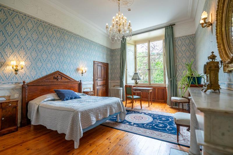 Superior Double Room image 4