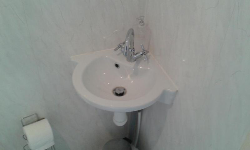 Deluxe Double Room with Shower image 2