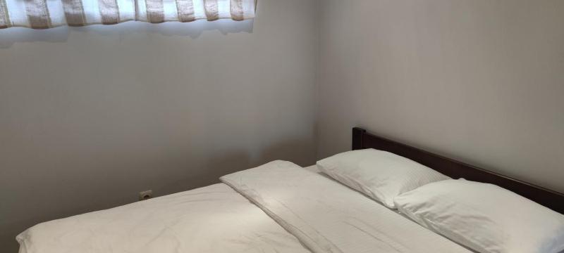 Apartment with Mountain View image 1