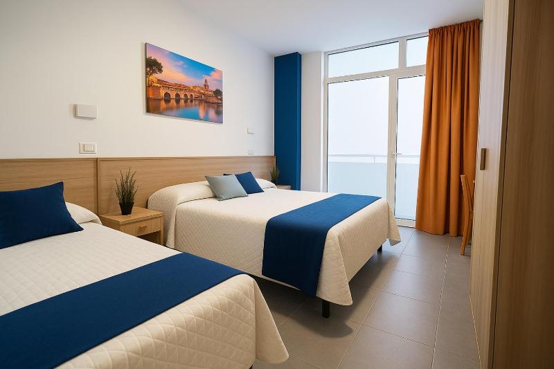 Triple Room image 1
