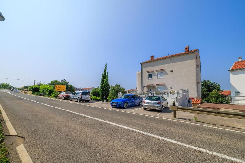 Apartment Vlatka Grof - image 35