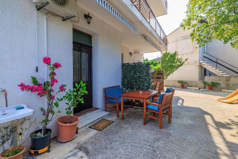 Apartment Vlatka Grof - image 27