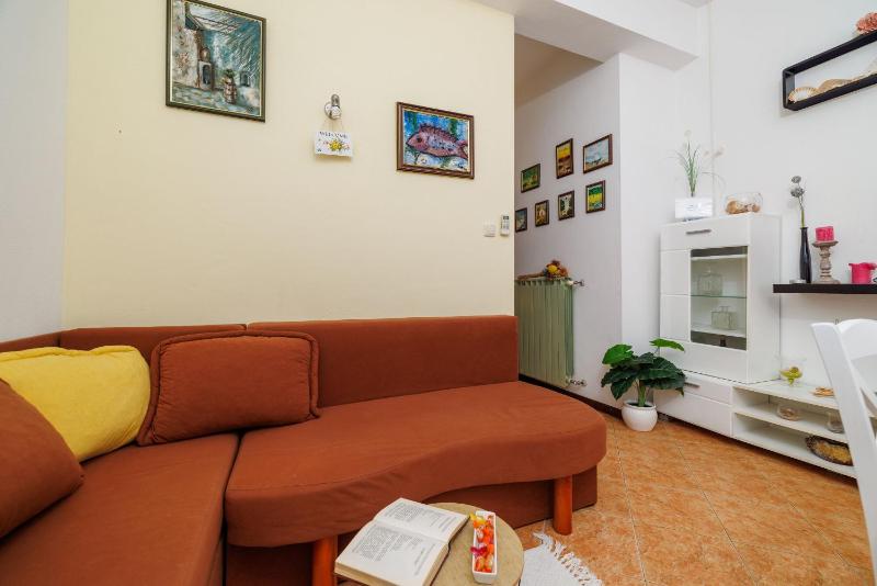 Apartment Vlatka Grof - image 10