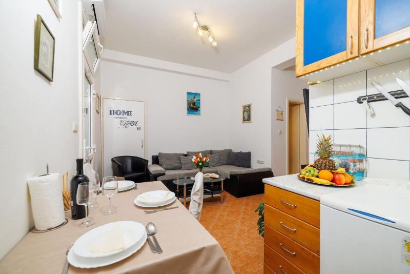Apartment Vlatka Grof - image 13