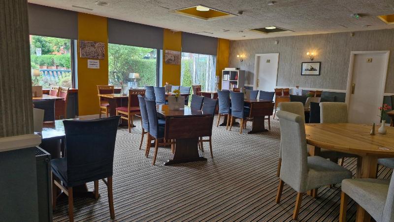 Standard Double Room - Ground Floor - Dog Friendly image 4