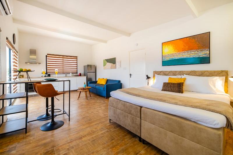 WaraWara Condominium - image 16