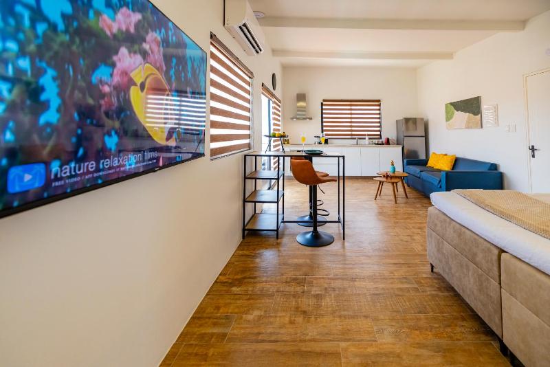 WaraWara Condominium - image 10