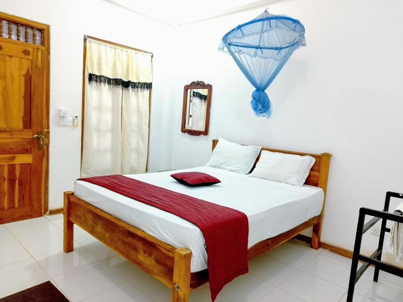 Rea Beach Way Hotel - image 11