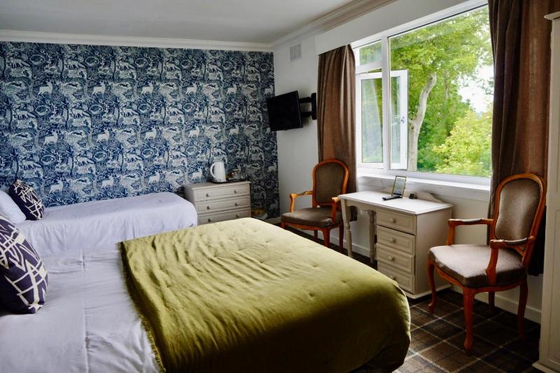 Triple Room with Sea View image 4