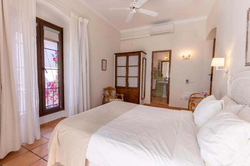 Double Room Plus image 4