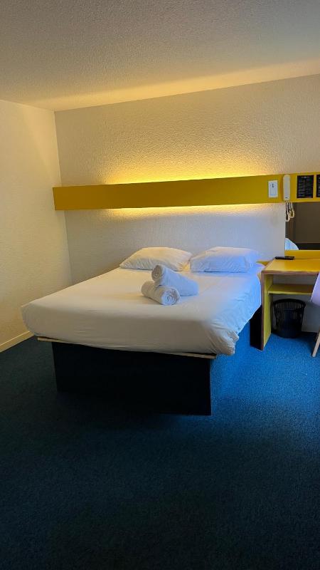 Double Room - Disability Access image 1
