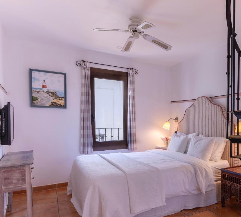 Superior Double Room with Terrace image 1