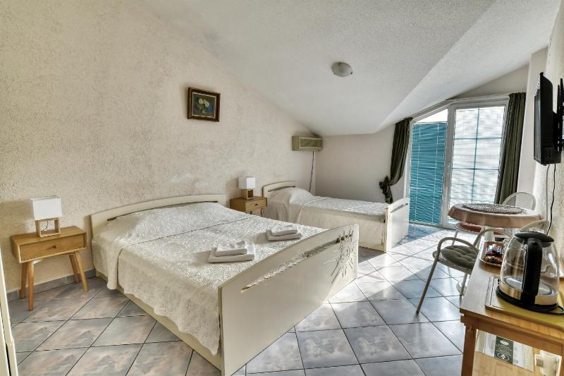Sun Guest House - image 2