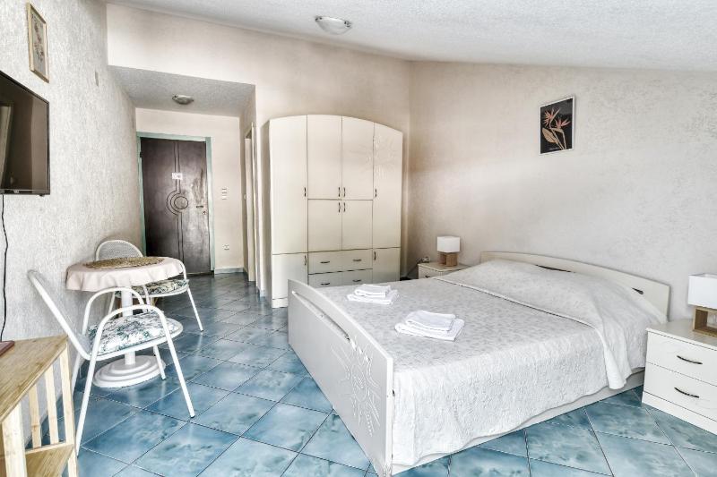 Sun Guest House - image 12