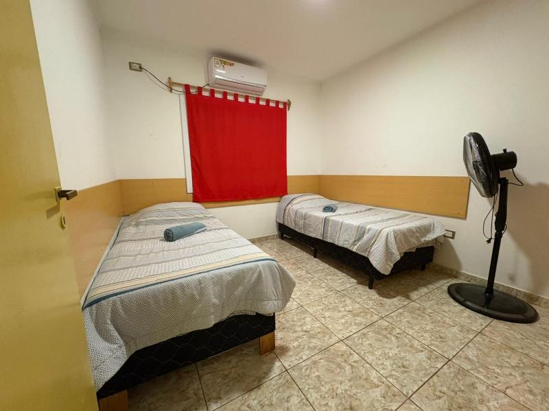 Casa con Garage Puerto Iguazú zona residencial - image 4
