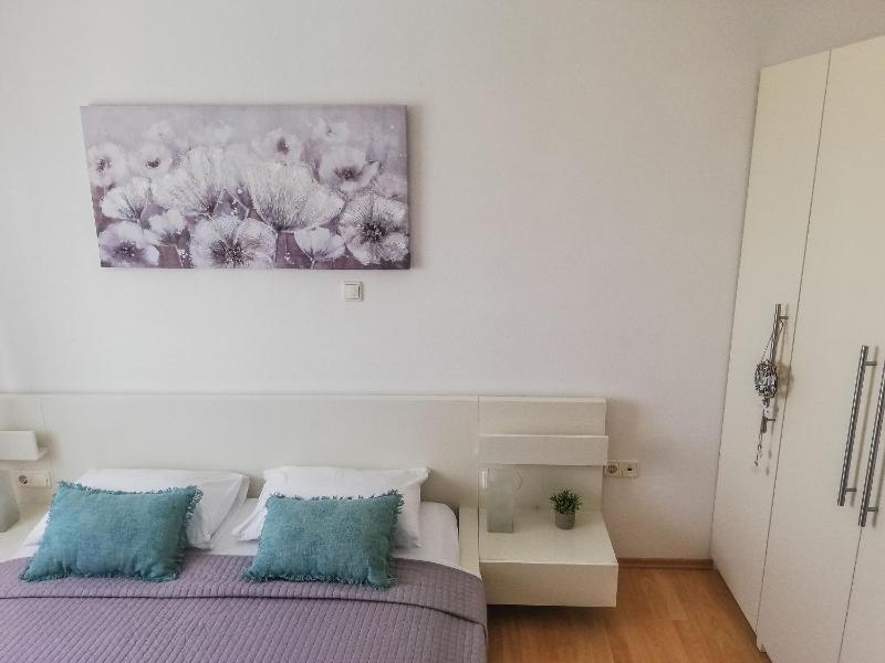 Two-Bedroom Apartment with Sea View image 1