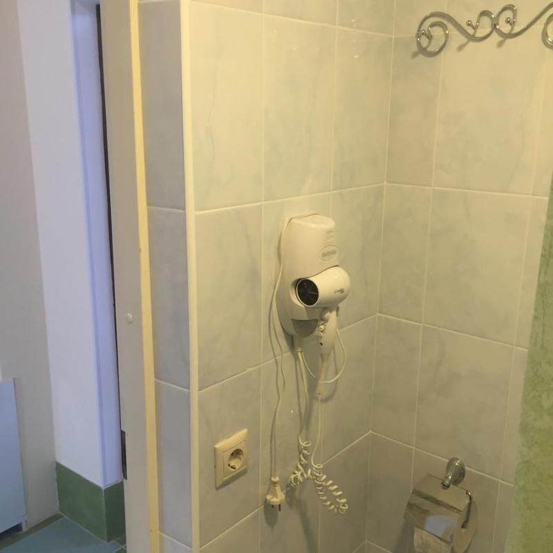 Standard Triple Room image 3