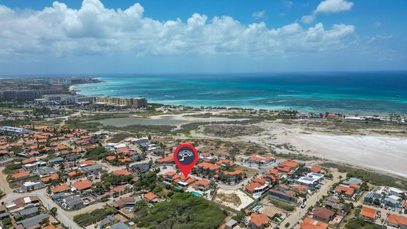 5 min to the Beach Happy Aruba Villa by Bocobay - image 11