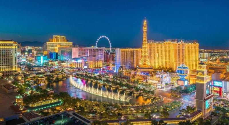 Luxury Suites International by Vdara - image 3