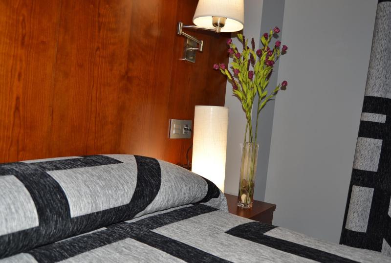 Standard Single Room image 3