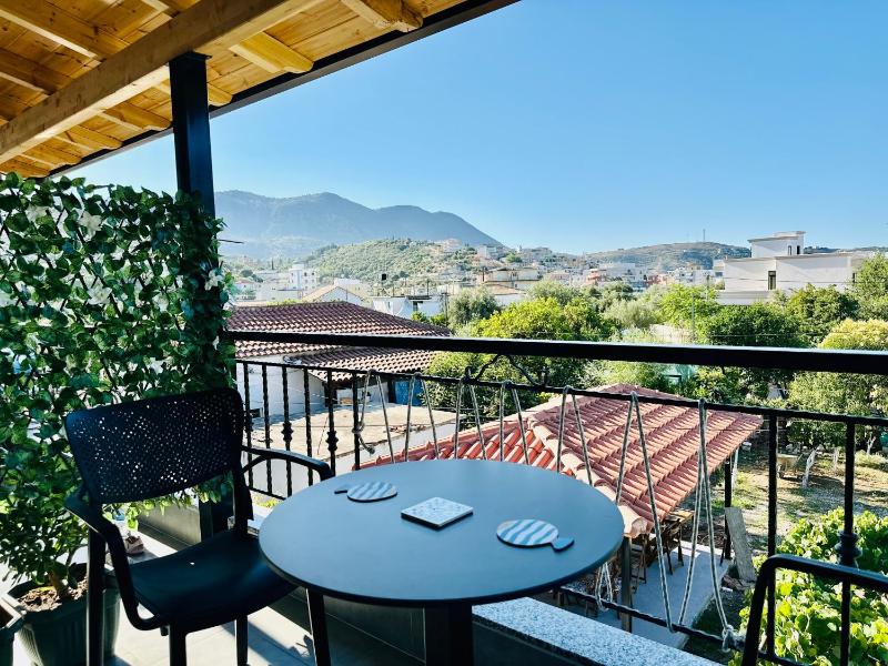 Simadhes Garden Rooms - image 7