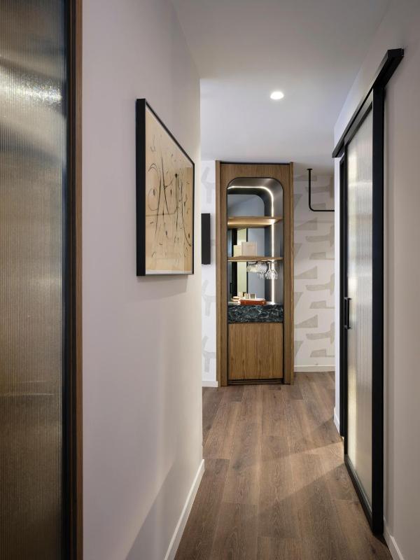 Cozy Triple Room image 3