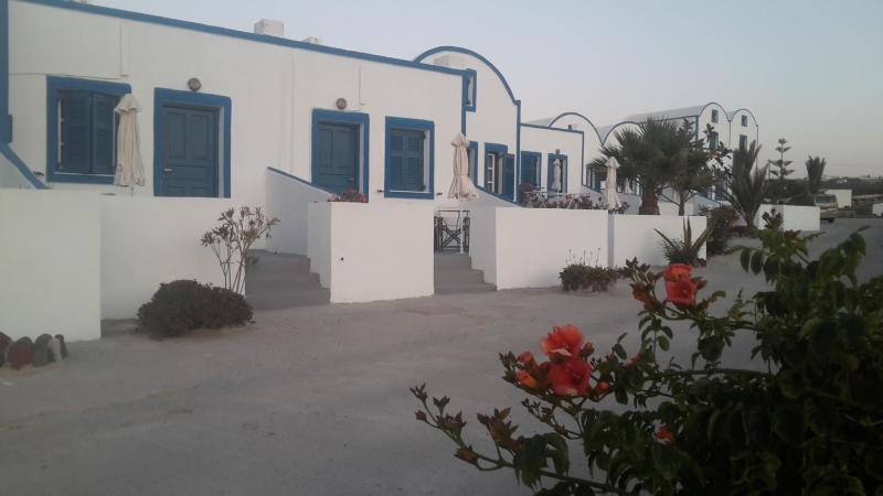 Hotel Paradisos Oia - image 19