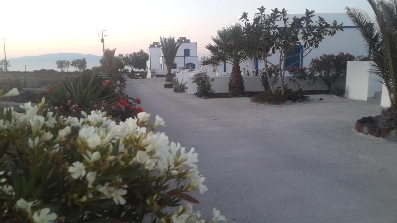 Hotel Paradisos Oia - image 40