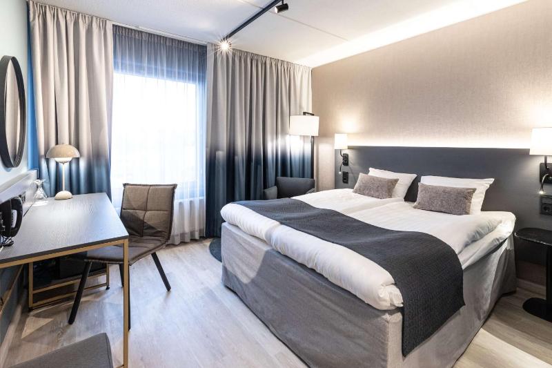 Standard Queen Room image 1