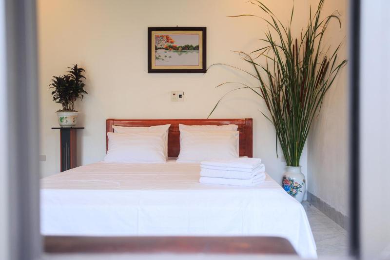 Heartfelt Hideaway - image 7