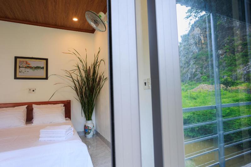 Heartfelt Hideaway - image 15