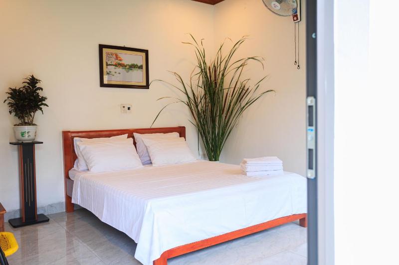 Heartfelt Hideaway - image 12