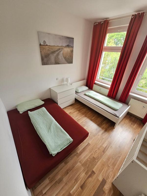 Leipzig Innenstadt-Süden - Wohnungen & Studios teilweise mit Aufzug - image 35