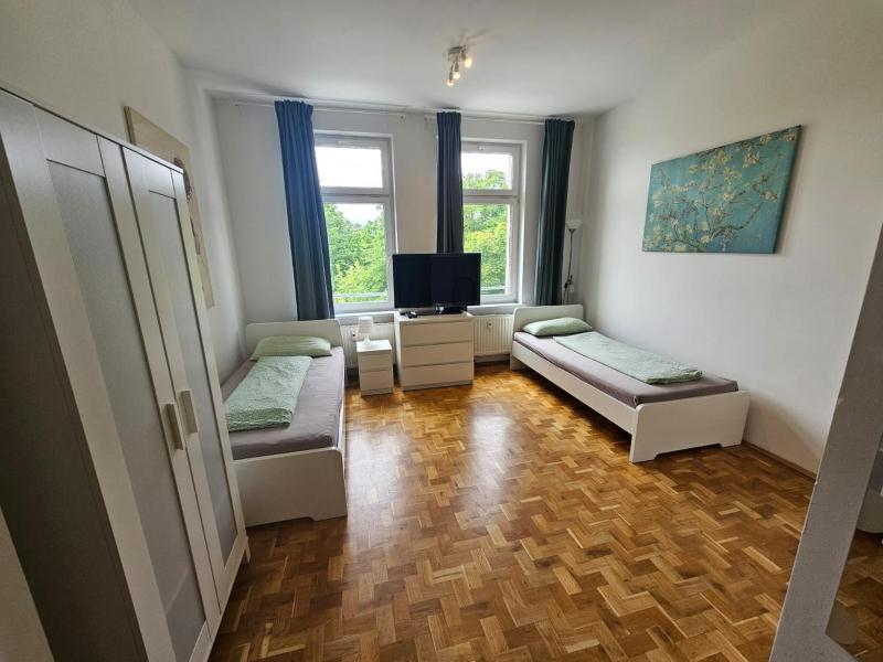 Leipzig Innenstadt-Süden - Wohnungen & Studios teilweise mit Aufzug - image 47