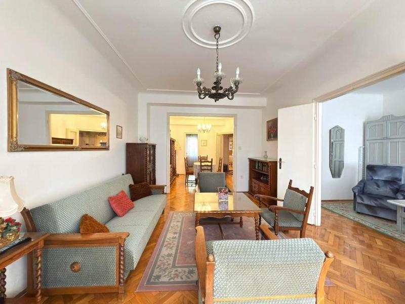 Apartment with Balcony image 4