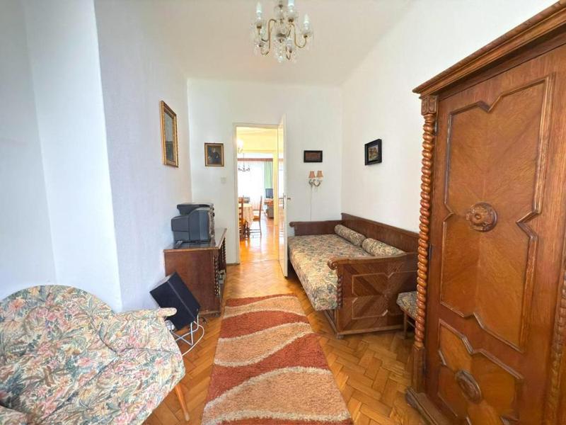 Apartment with Balcony image 3