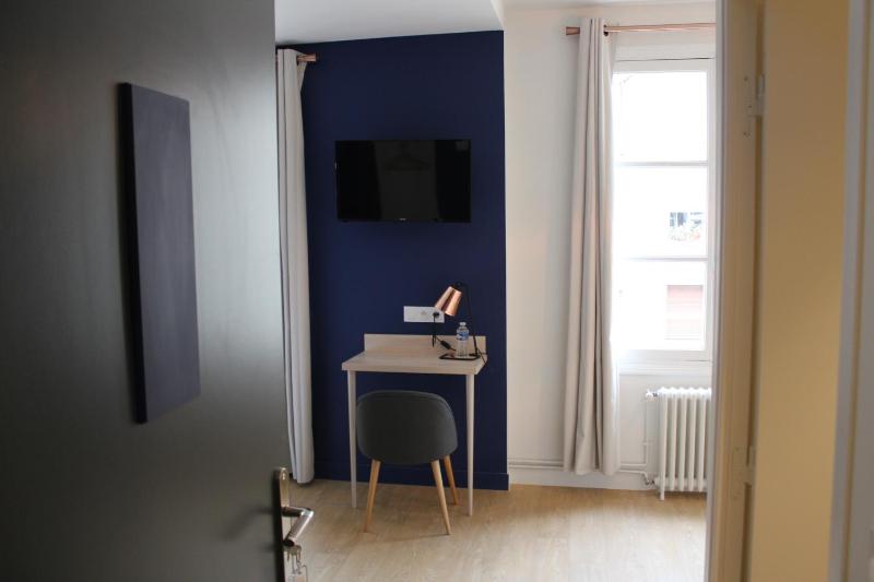 Hôtel La Fontaine Caen Centre - image 20