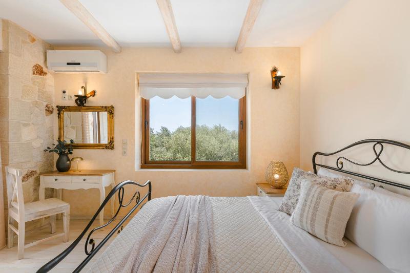 Two-Bedroom Villa image 1