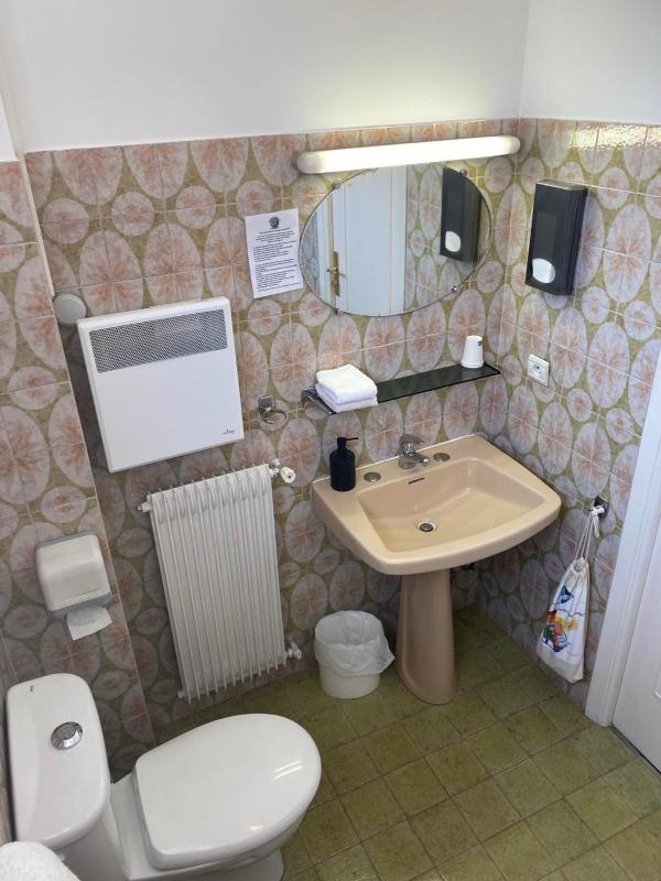 Triple Room image 3