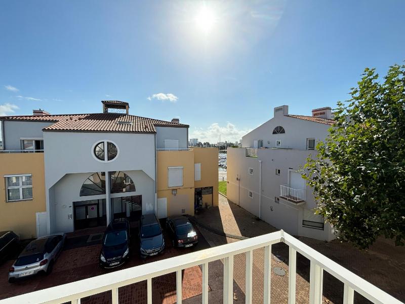 Appartement 6 pers au port avec parking privatif - FR-1-197-613 - image 6