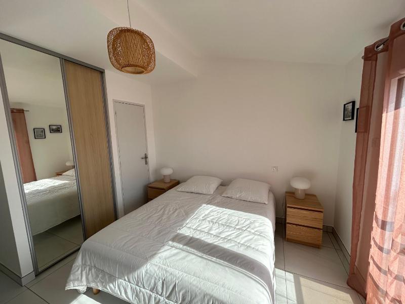 Appartement moderne 40m² climatisation parking proche plage - FR-1-837-24 - image 12